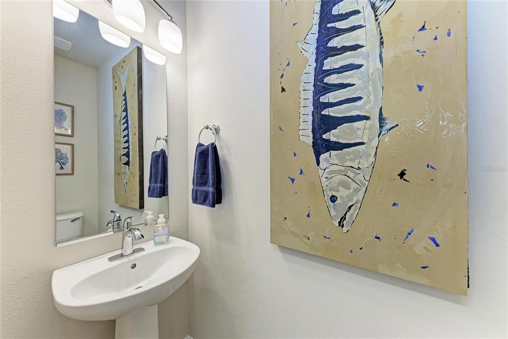 For Sale: $379,000 (3 beds, 2 baths, 1661 Square Feet)