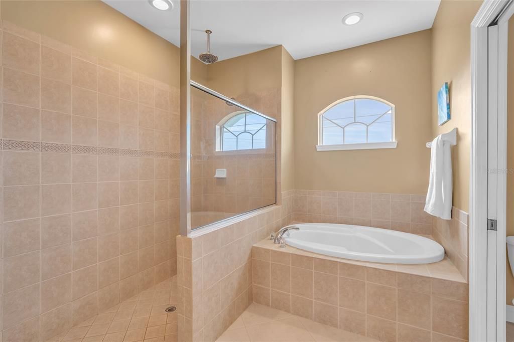 For Sale: $499,000 (4 beds, 3 baths, 2251 Square Feet)