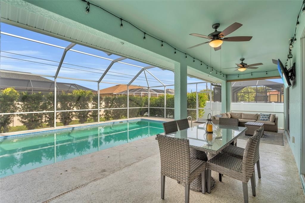 For Sale: $499,000 (4 beds, 3 baths, 2251 Square Feet)