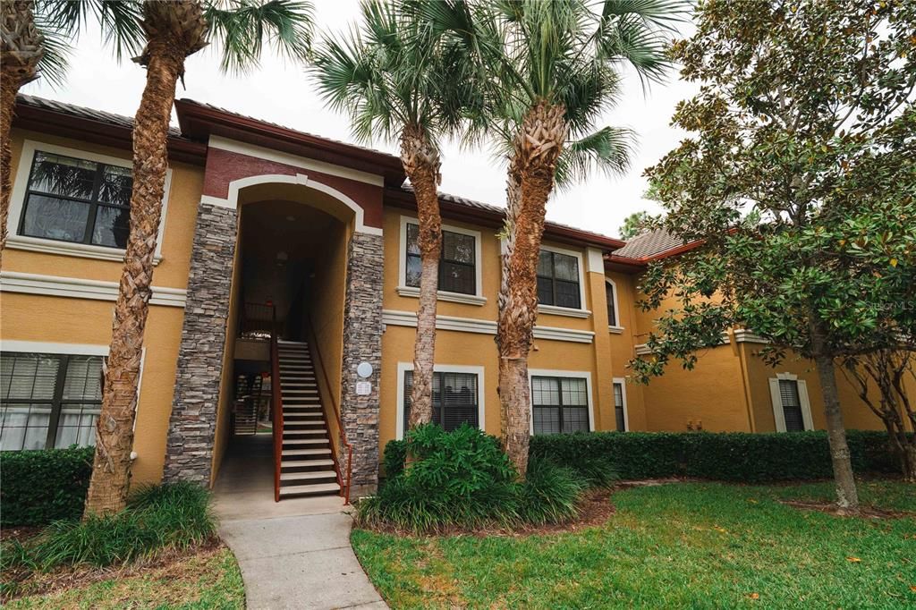 For Sale: $199,900 (1 beds, 1 baths, 750 Square Feet)