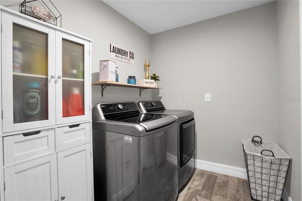 En Venta: $519,000 (3 camas, 2 baños, 1842 Pies cuadrados)