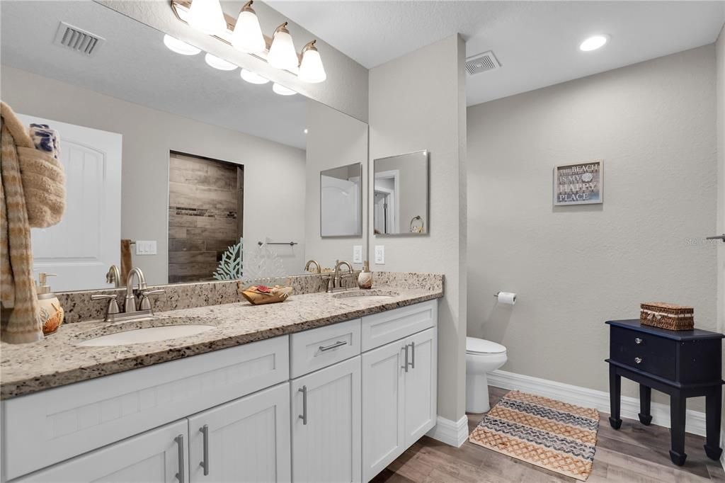 En Venta: $519,000 (3 camas, 2 baños, 1842 Pies cuadrados)