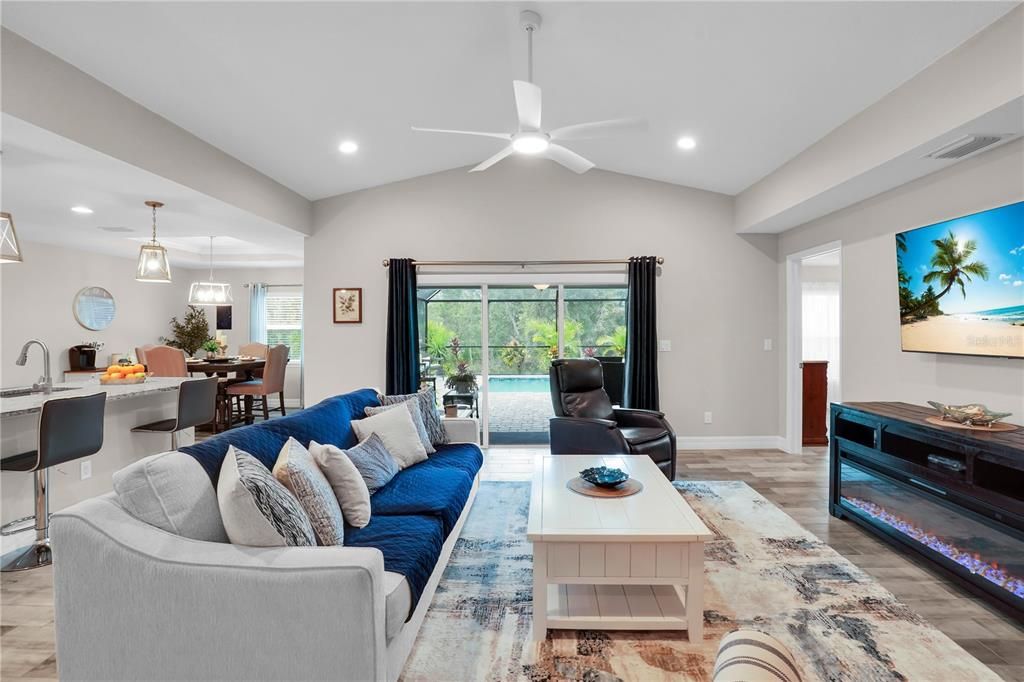 En Venta: $519,000 (3 camas, 2 baños, 1842 Pies cuadrados)