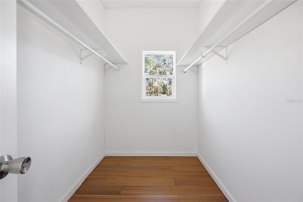 En Renta: $1,750 (3 camas, 2 baños, 1926 Pies cuadrados)