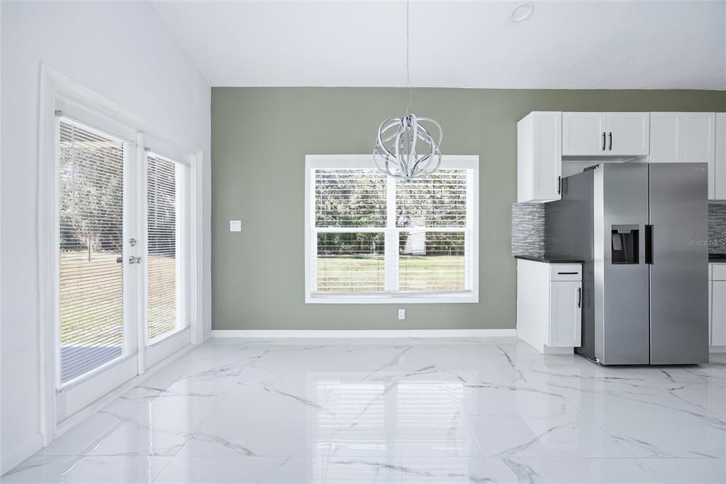 En Renta: $1,750 (3 camas, 2 baños, 1926 Pies cuadrados)