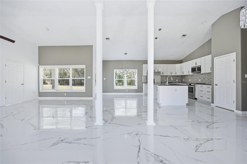 En Renta: $1,750 (3 camas, 2 baños, 1926 Pies cuadrados)