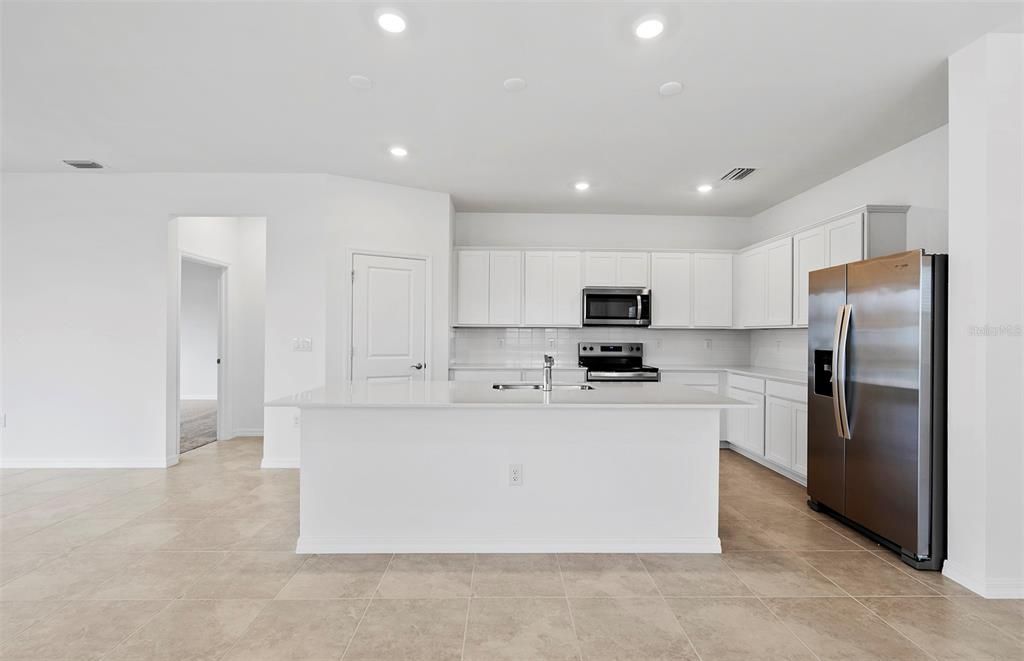 На продажу: $504,670 (3 спален, 3 ванн, 2262 Квадратных фут)