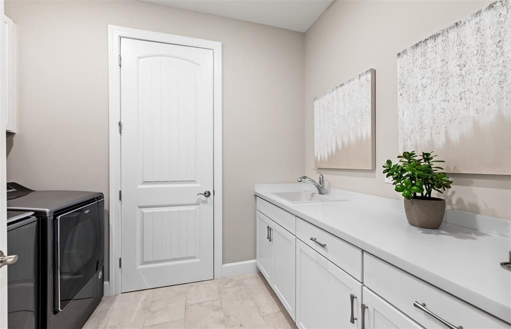 For Sale: $489,990 (3 beds, 3 baths, 2262 Square Feet)