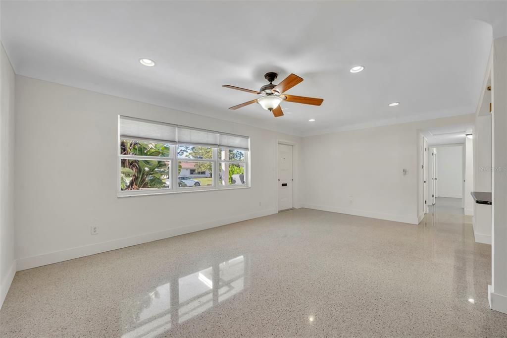 待售: $499,000 (3 贝兹, 2 浴室, 1446 平方英尺)