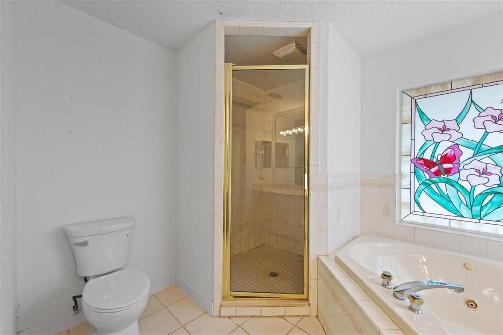 For Sale: $295,000 (3 beds, 2 baths, 1469 Square Feet)