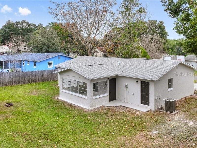 For Sale: $189,900 (2 beds, 1 baths, 908 Square Feet)