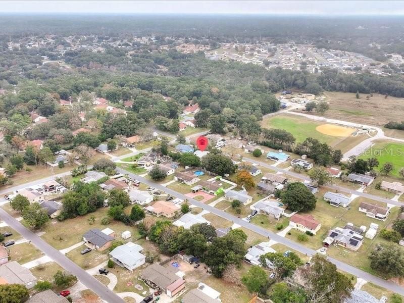 For Sale: $189,900 (2 beds, 1 baths, 908 Square Feet)