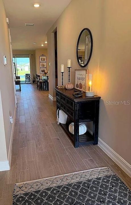 На продажу: $349,000 (3 спален, 2 ванн, 1816 Квадратных фут)