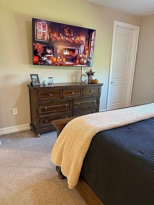 На продажу: $349,000 (3 спален, 2 ванн, 1816 Квадратных фут)