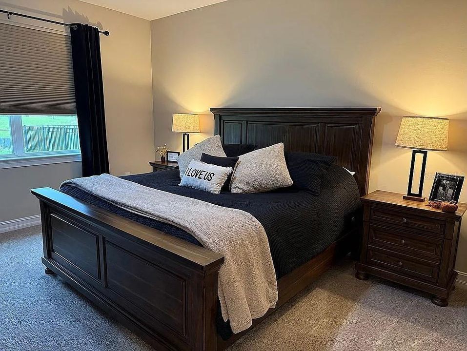 На продажу: $349,000 (3 спален, 2 ванн, 1816 Квадратных фут)