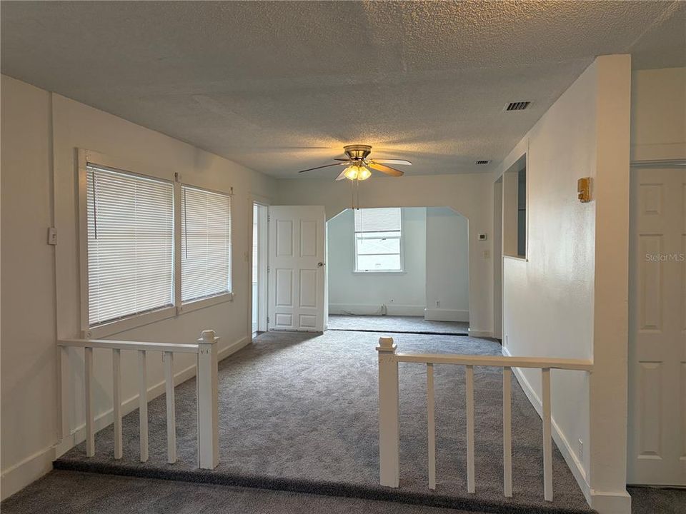For Rent: $2,150 (2 beds, 2 baths, 1335 Square Feet)