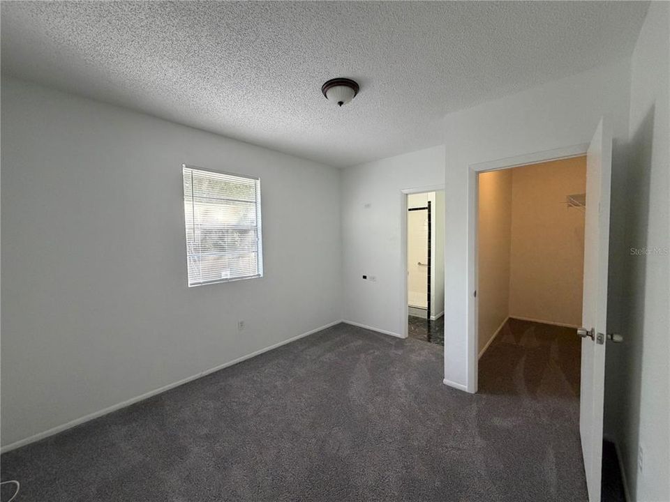 For Rent: $2,150 (2 beds, 2 baths, 1335 Square Feet)