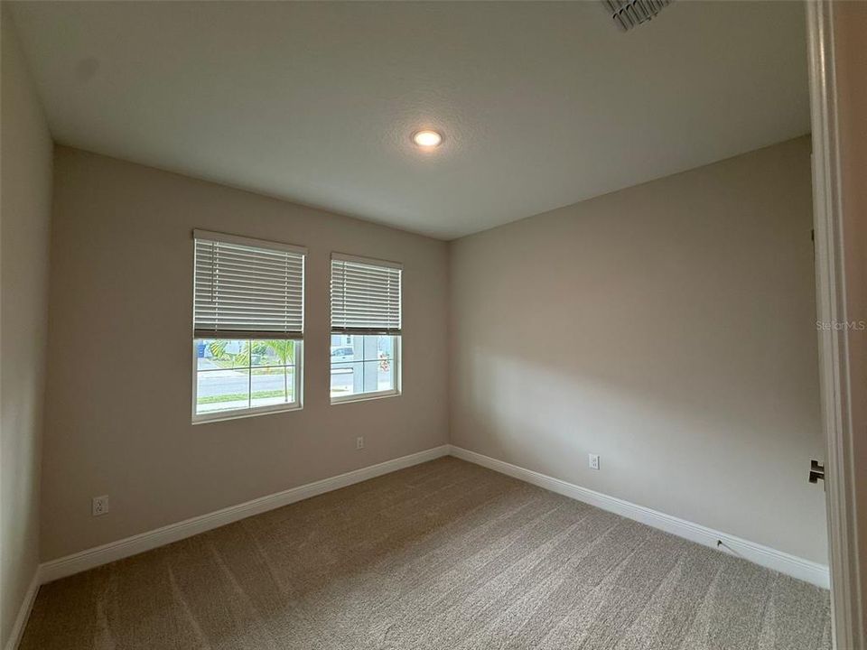 For Rent: $2,900 (4 beds, 3 baths, 2289 Square Feet)