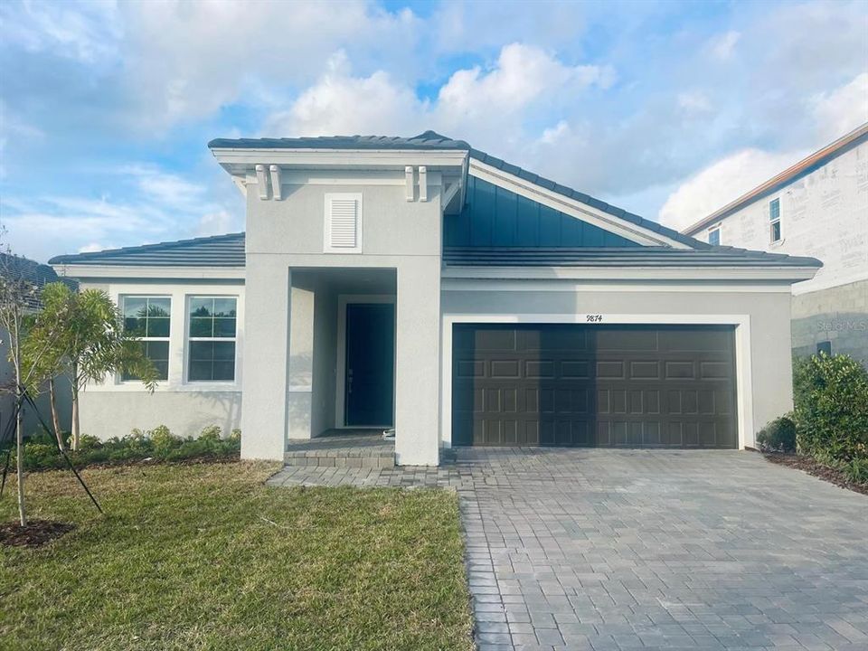 For Rent: $2,900 (4 beds, 3 baths, 2289 Square Feet)