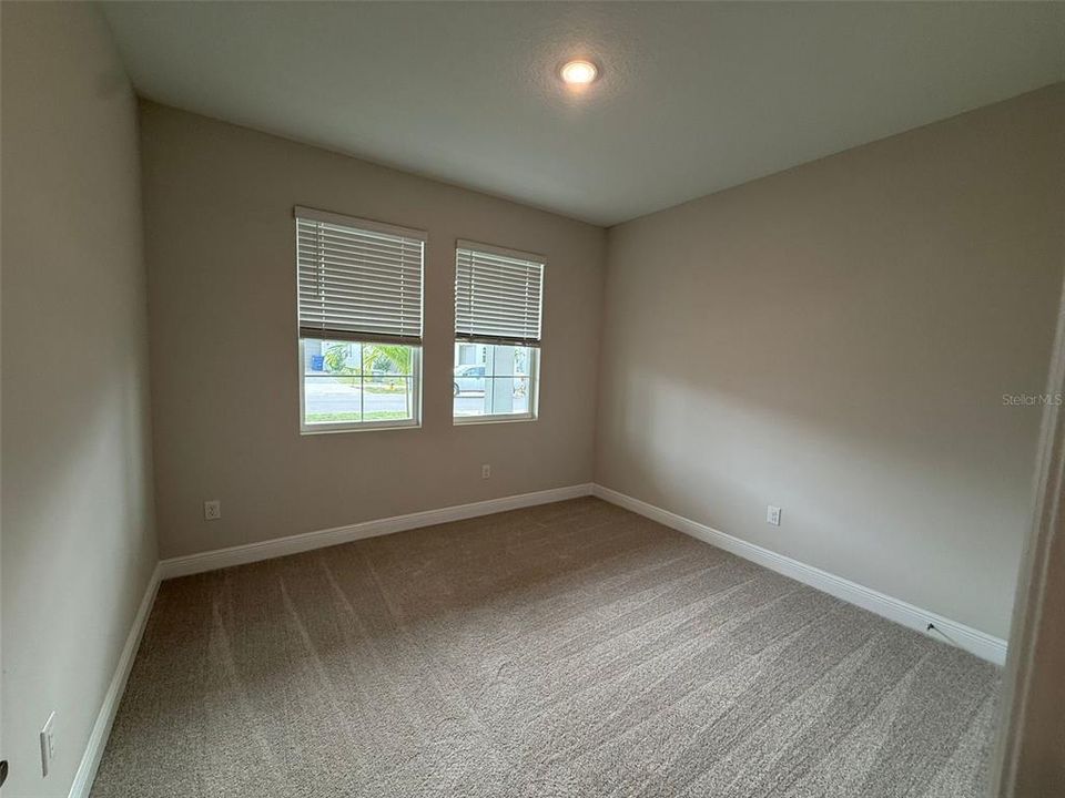 For Rent: $2,900 (4 beds, 3 baths, 2289 Square Feet)