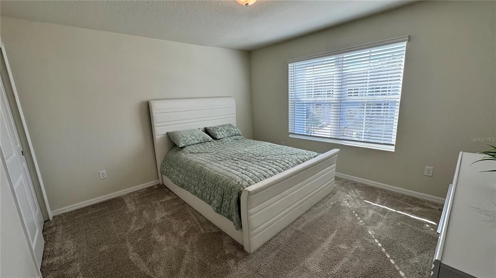 En Renta: $2,650 (3 camas, 2 baños, 1760 Pies cuadrados)