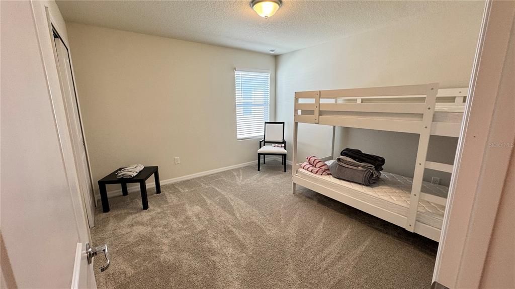 En Renta: $2,650 (3 camas, 2 baños, 1760 Pies cuadrados)