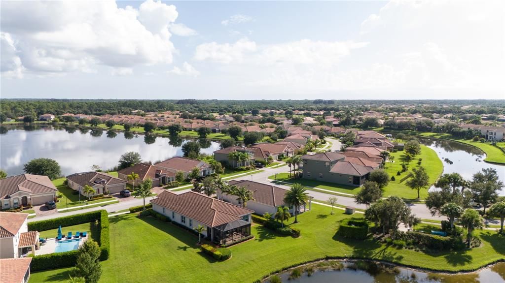 出租: $3,200 (4 贝兹, 3 浴室, 2491 平方英尺)