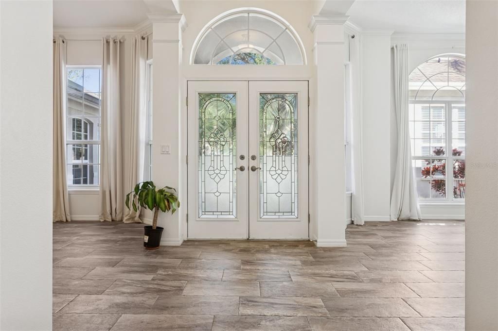 В аренду: $4,500 (4 спален, 3 ванн, 3647 Квадратных фут)