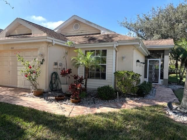 For Rent: $1,875 (2 beds, 2 baths, 1260 Square Feet)