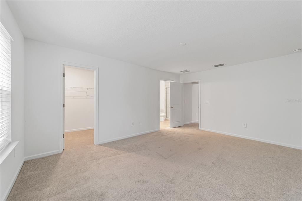 出租: $1,700 (3 贝兹, 2 浴室, 1708 平方英尺)