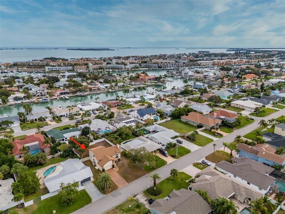 待售: $675,000 (4 贝兹, 2 浴室, 2329 平方英尺)