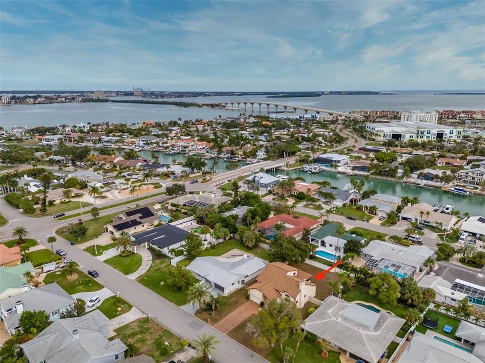 待售: $675,000 (4 贝兹, 2 浴室, 2329 平方英尺)