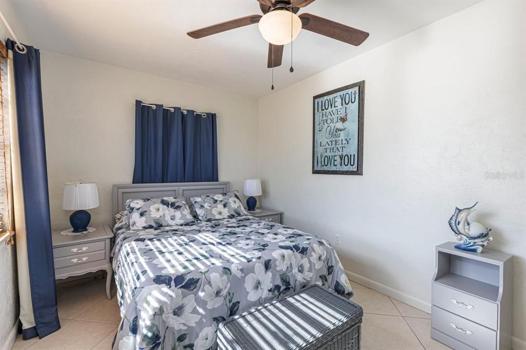 На продажу: $349,000 (3 спален, 2 ванн, 1344 Квадратных фут)