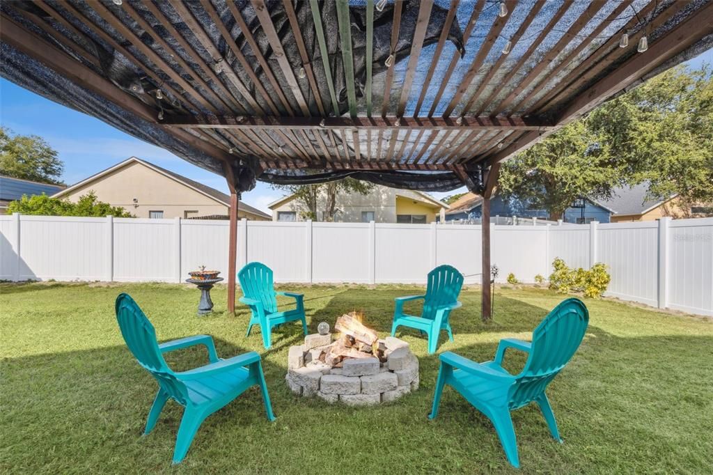 For Sale: $425,000 (4 beds, 2 baths, 2317 Square Feet)