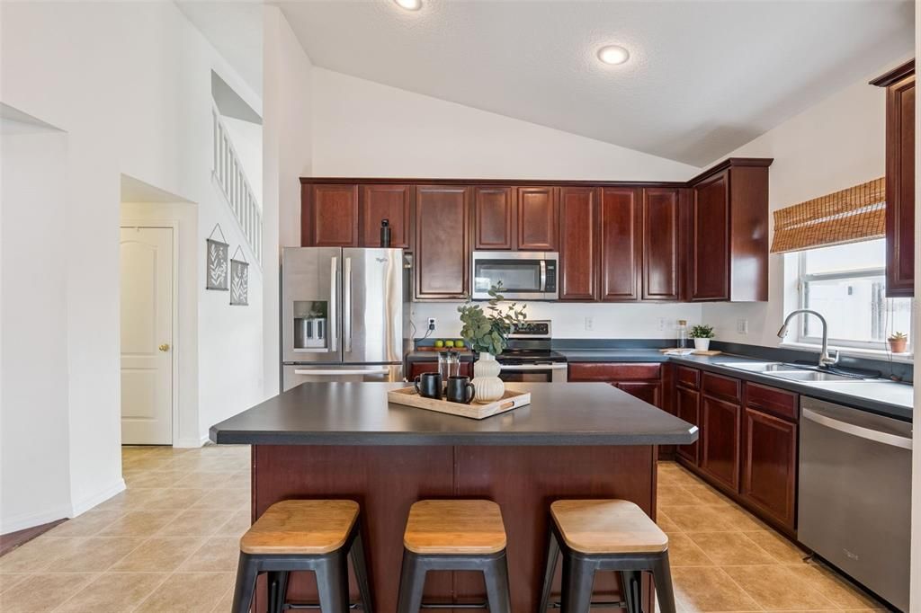 For Sale: $425,000 (4 beds, 2 baths, 2317 Square Feet)