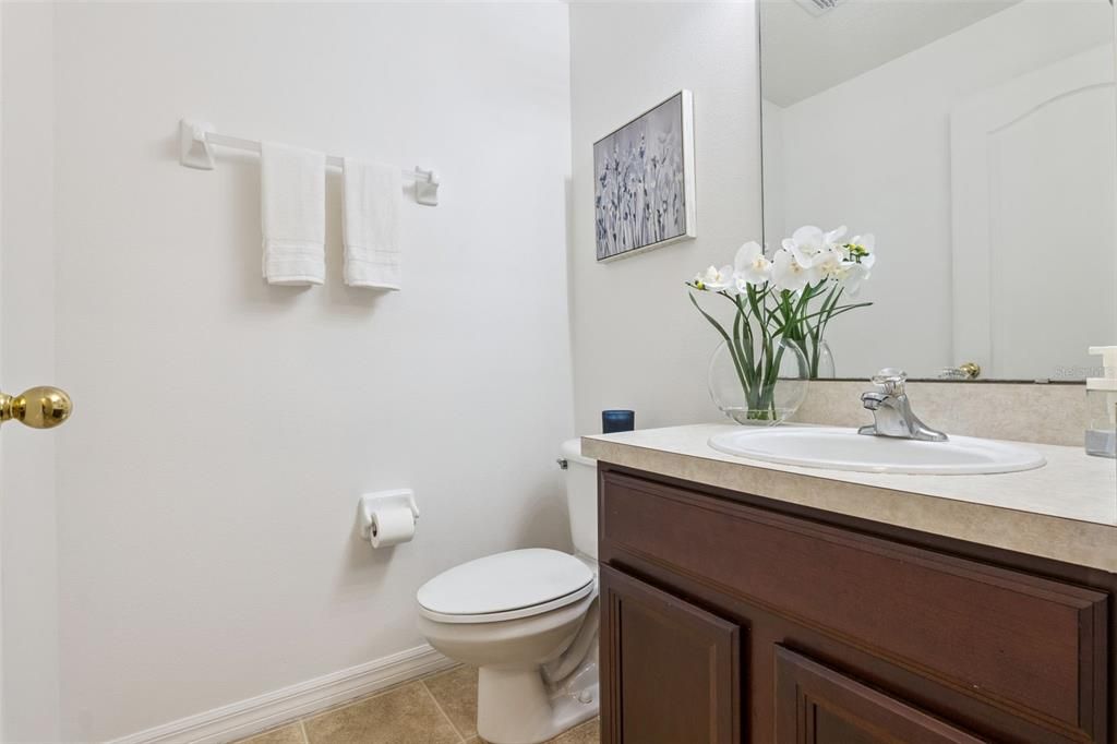 For Sale: $425,000 (4 beds, 2 baths, 2317 Square Feet)