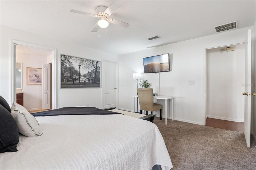 For Sale: $425,000 (4 beds, 2 baths, 2317 Square Feet)