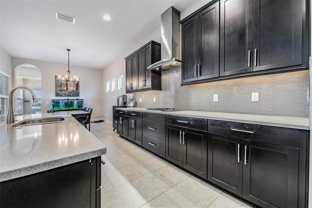 For Sale: $539,900 (4 beds, 3 baths, 2562 Square Feet)