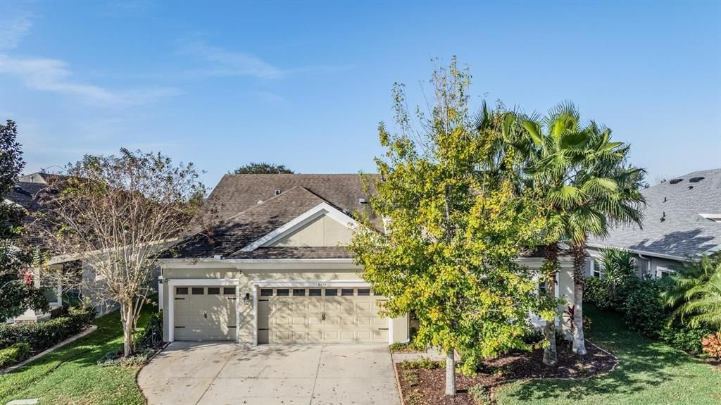 For Sale: $539,900 (4 beds, 3 baths, 2562 Square Feet)