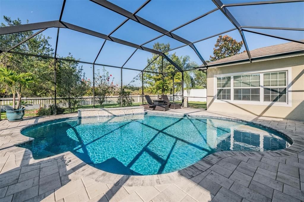 For Sale: $539,900 (4 beds, 3 baths, 2562 Square Feet)