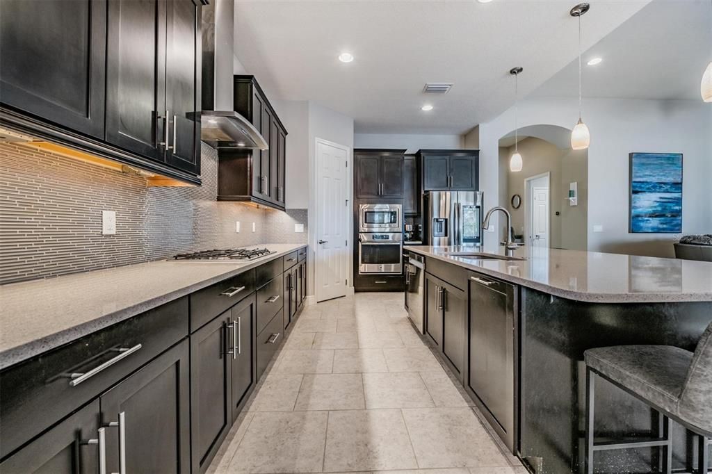 For Sale: $539,900 (4 beds, 3 baths, 2562 Square Feet)