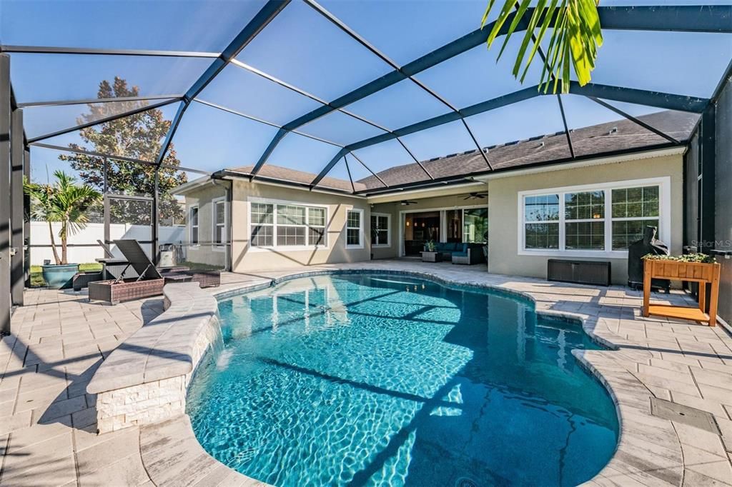 For Sale: $539,900 (4 beds, 3 baths, 2562 Square Feet)