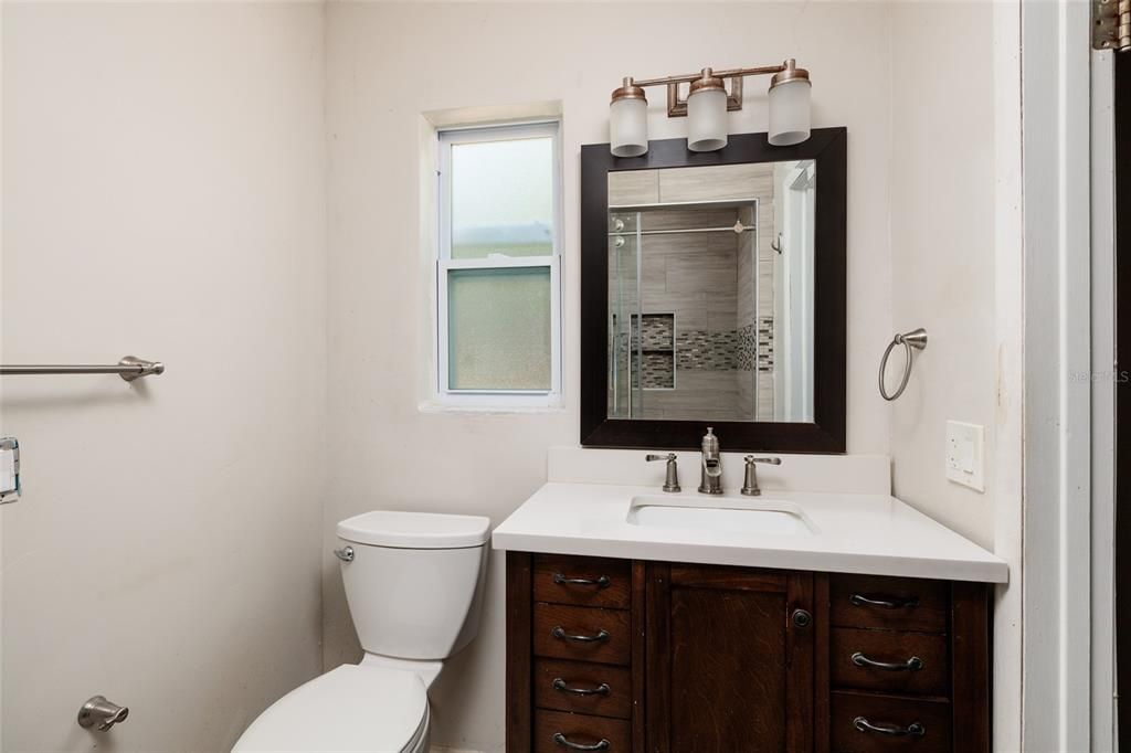 待售: $399,900 (3 贝兹, 2 浴室, 1678 平方英尺)