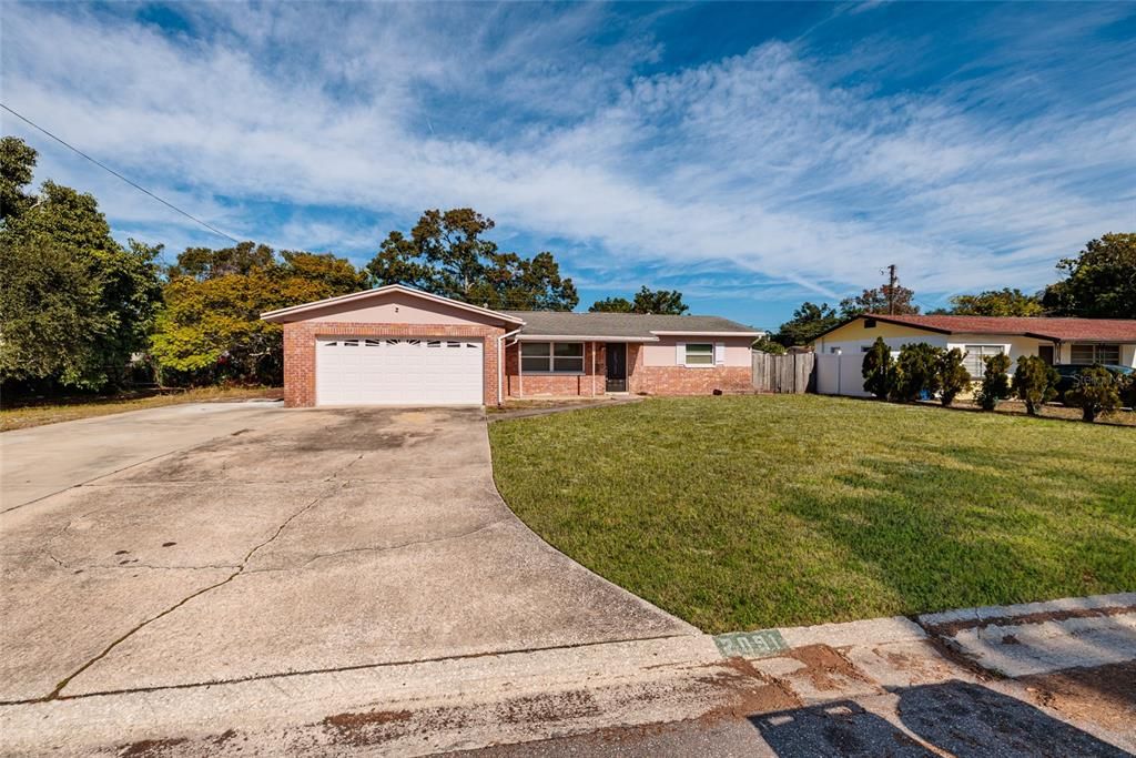 待售: $399,900 (3 贝兹, 2 浴室, 1678 平方英尺)