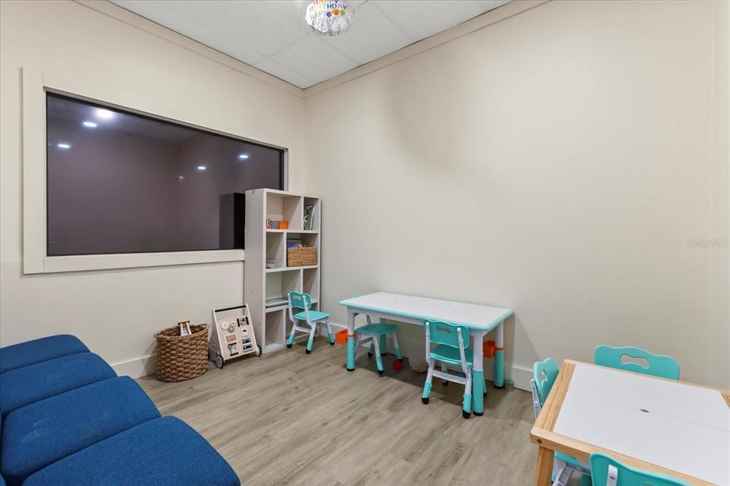 На продажу: $750,000 (0 спален, 0 ванн, 3344 Квадратных фут)