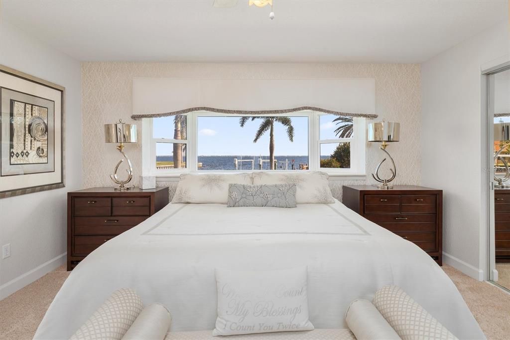 На продажу: $1,999,500 (3 спален, 2 ванн, 2280 Квадратных фут)