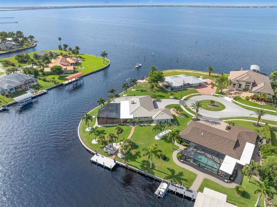 На продажу: $1,999,500 (3 спален, 2 ванн, 2280 Квадратных фут)