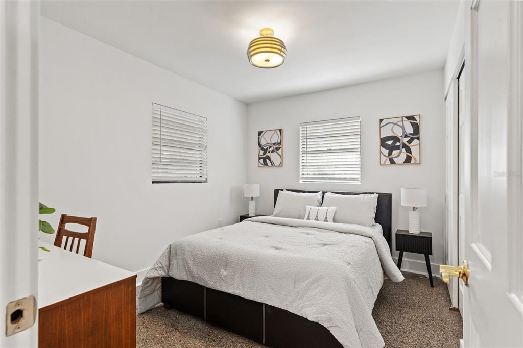 En Venta: $650,000 (2 camas, 2 baños, 1208 Pies cuadrados)