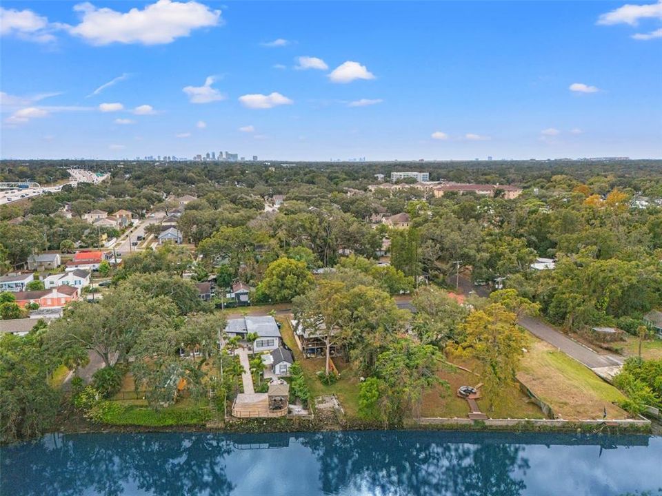 En Venta: $650,000 (2 camas, 2 baños, 1208 Pies cuadrados)