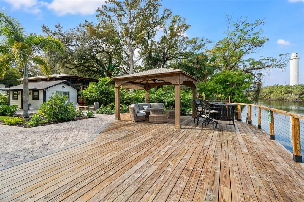 En Venta: $650,000 (2 camas, 2 baños, 1208 Pies cuadrados)